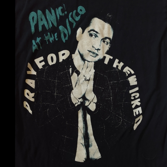 2018 Panic At The Disco Pray for the Wicked tour shirt Medium good condition - Picture 5 of 5